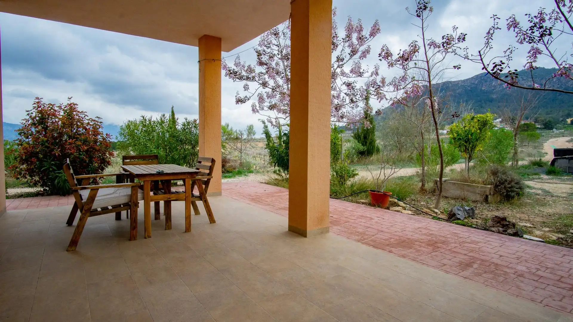 Chalet con jardín en venta en Sax, imagen 3