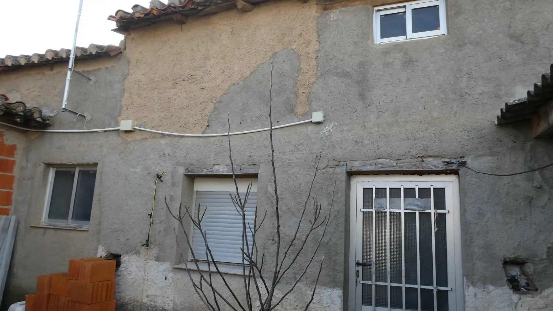 Exterior view of Houses for sale in Palacios del Pan