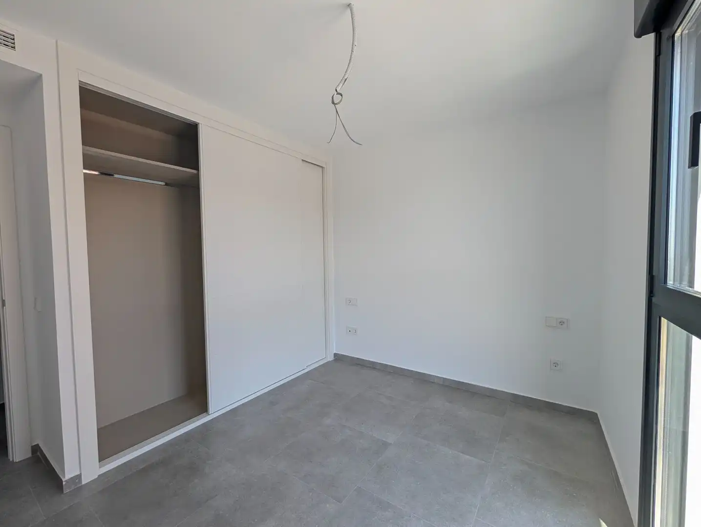 Dormitori de Apartament en venda en Fuengirola amb Aire condicionat, Calefacció i Terrassa