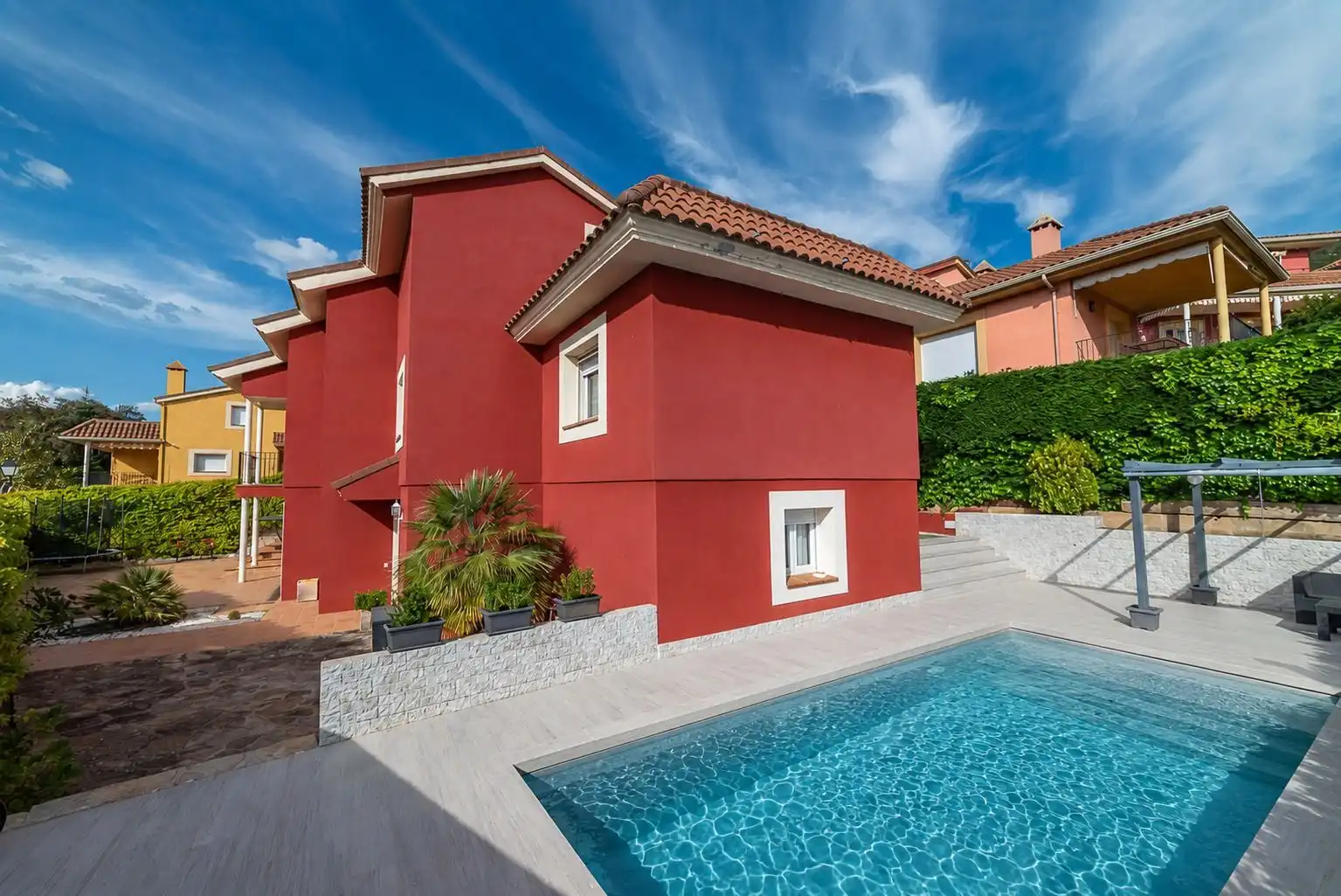 Casa amb piscina en venda a Robledo de Chavela