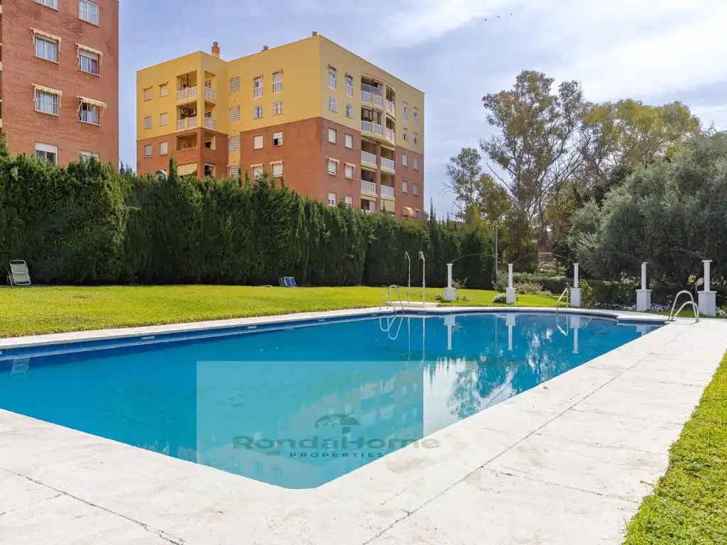 Pis amb piscina de lloguer a Avenida San Isidro, imagen 2