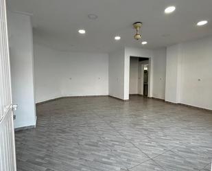 Premises for sale in Cartagena  with Air Conditioner