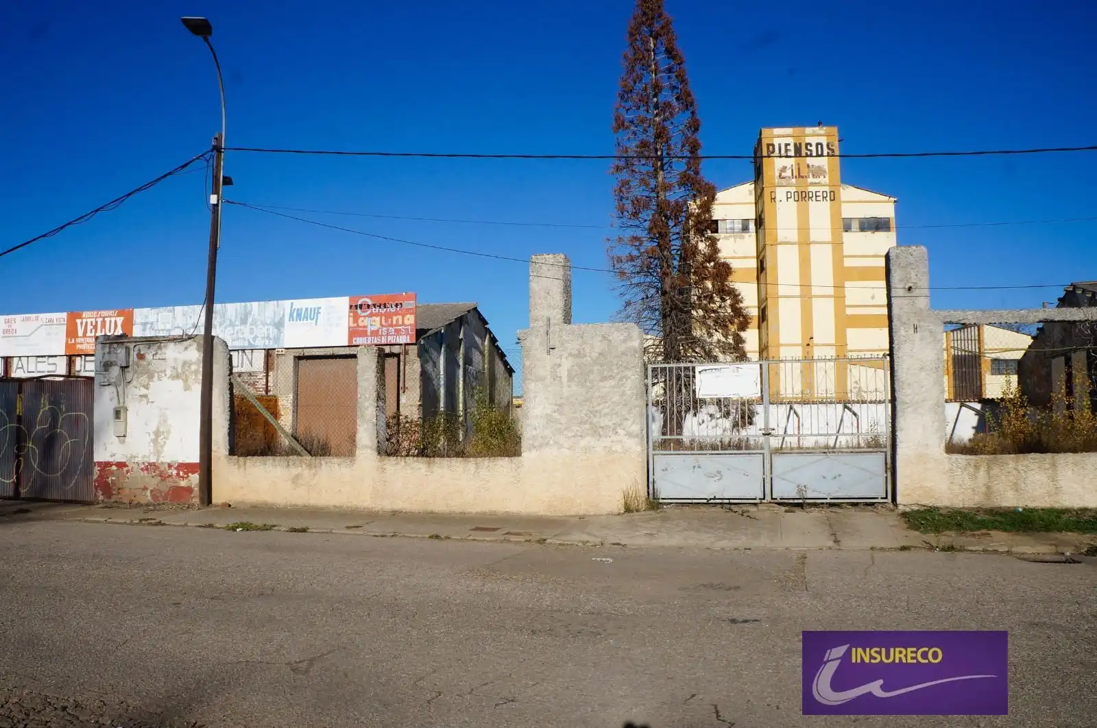 Exterior view of Industrial buildings for sale in León Capital 