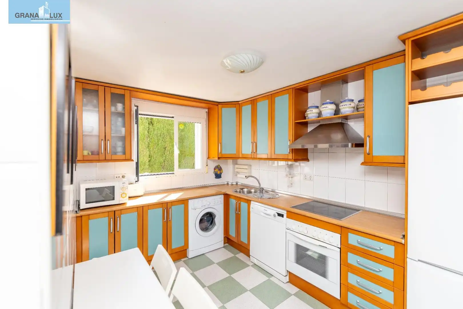Cocina de Casa o chalet en venta en Monachil con Calefacción, Jardín privado y Terraza