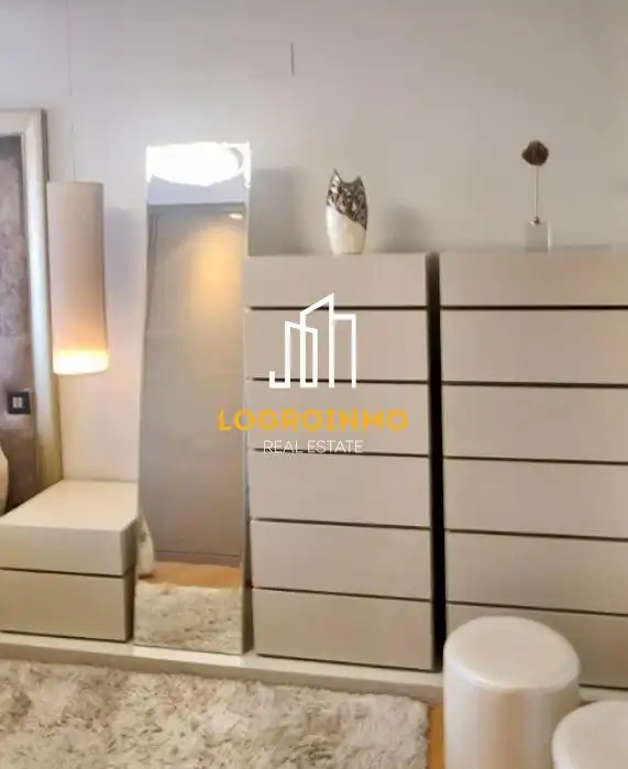Schlafzimmer von Wohnung zum Verkauf in  Logroño mit Klimaanlage, Heizung und Terrasse
