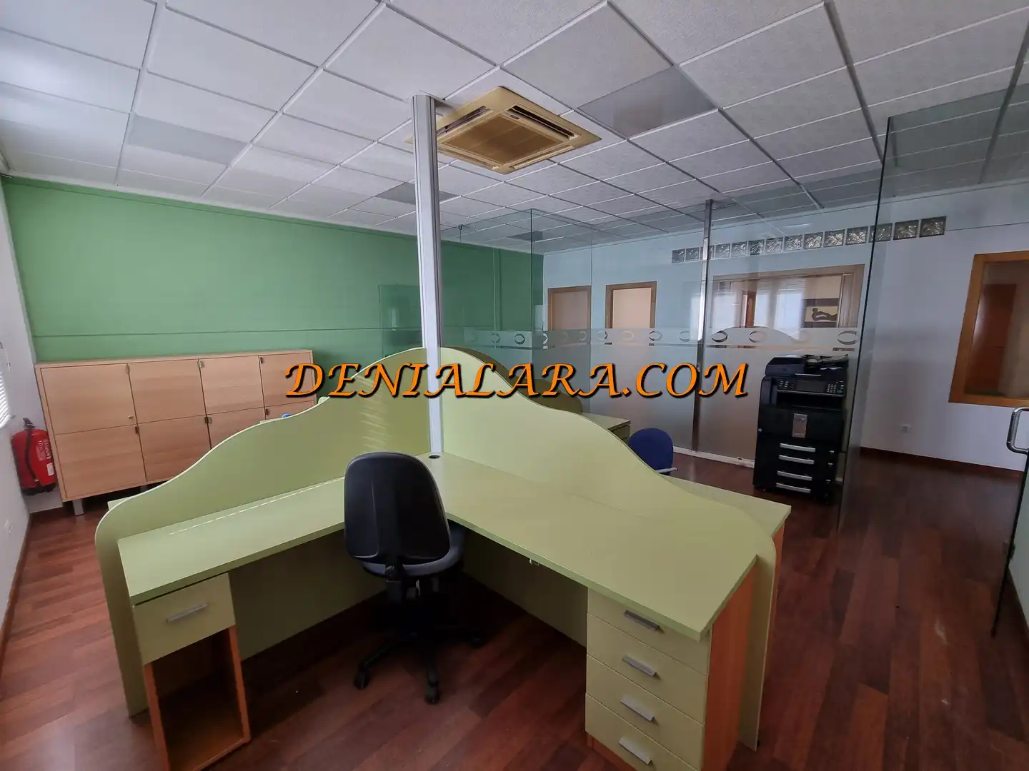 Oficina de alquiler en Beniarbeig con Amueblado
