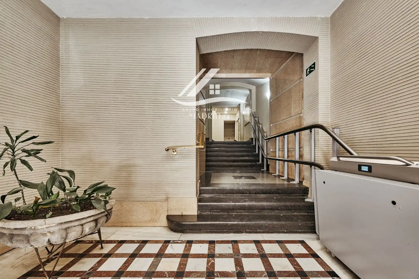 Flat with lift for sale in N/A, imagen 30