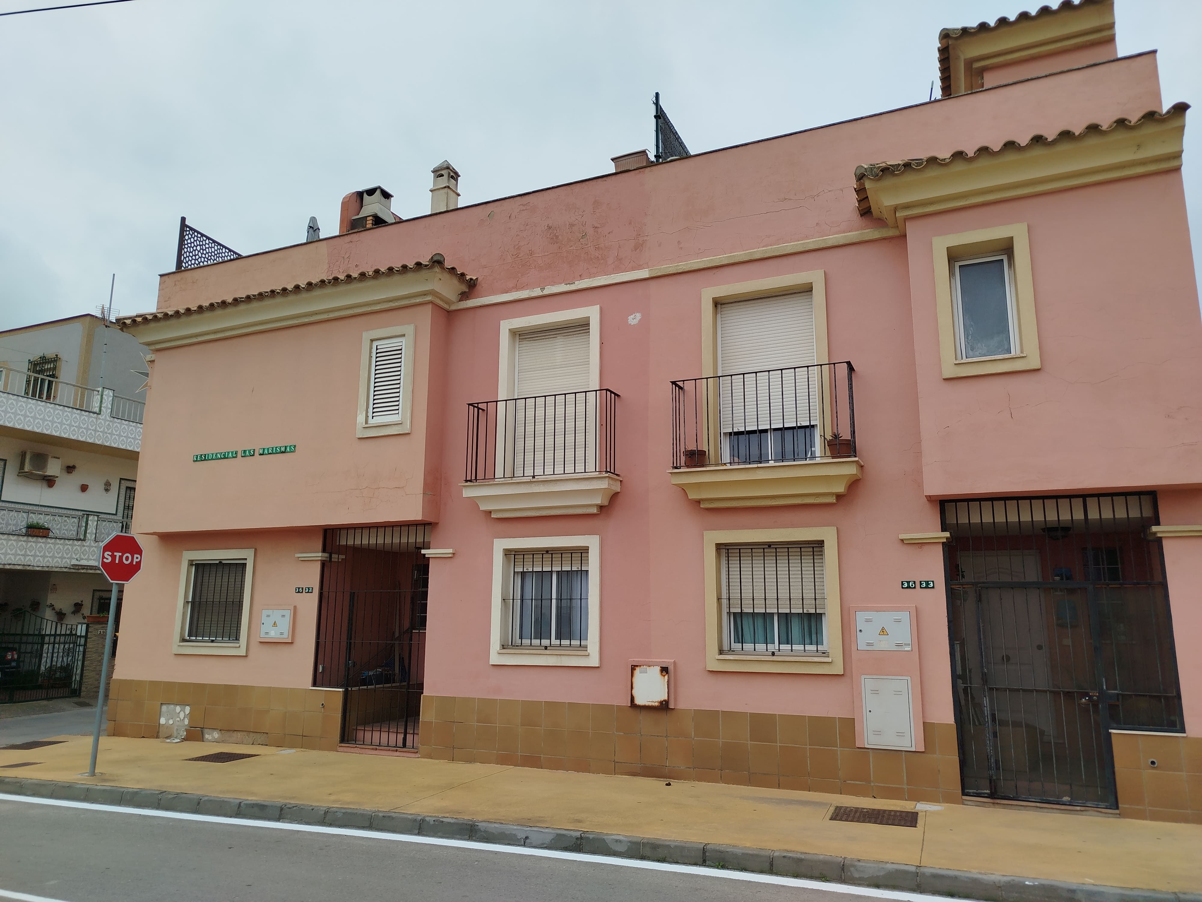 Exterior view of House or chalet for sale in Algeciras  with Balcony