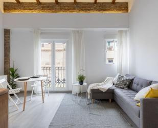 Sala d'estar de Pis en venda en  Valencia Capital amb Aire condicionat, Terrassa i Moblat