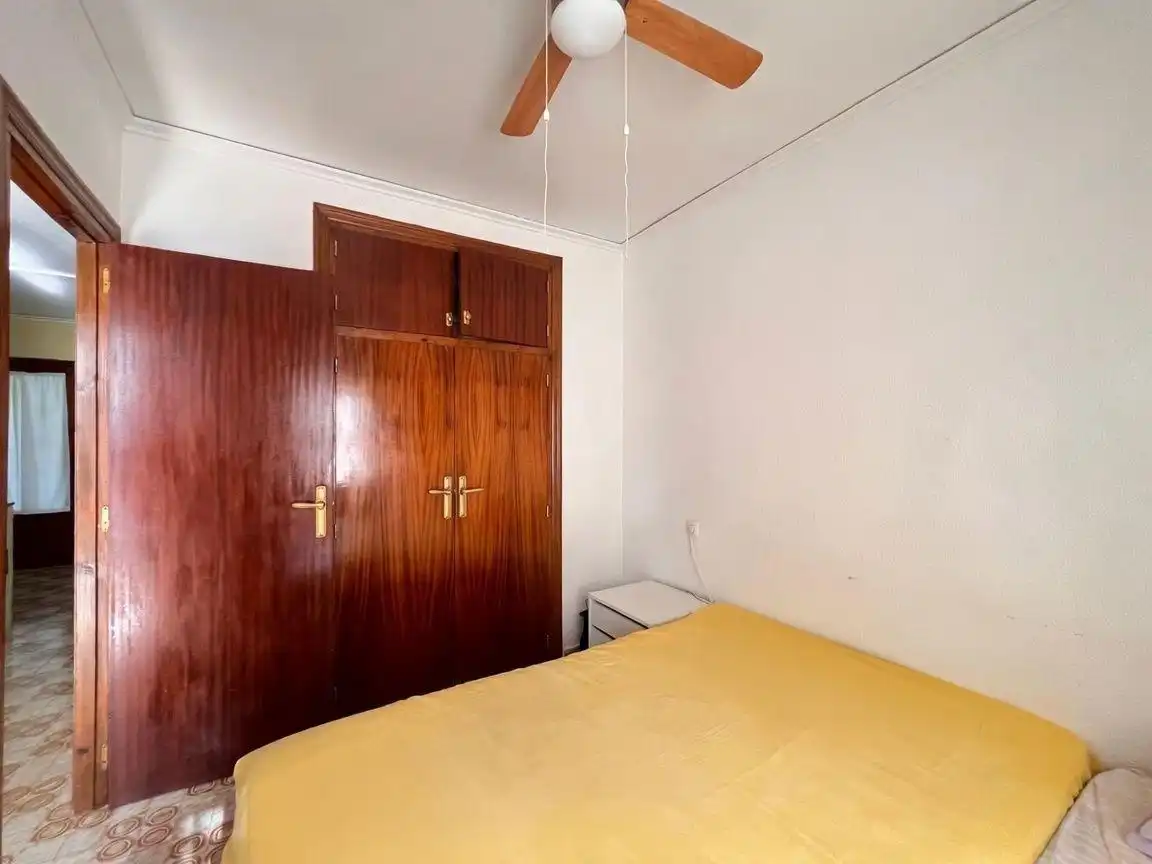 Dormitori de Casa adosada en venda en Dénia amb Jardí privat, Terrassa i Piscina comunitària