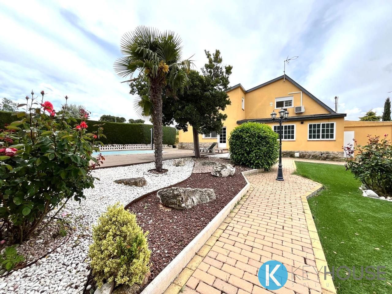 Garden of House or chalet for sale in Villar del Olmo  with Air Conditioner, Private garden and Swimming Pool