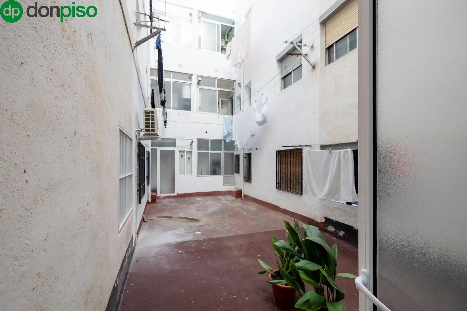 Exterior view of Flat for sale in Granada  with Terrace and Balcony
