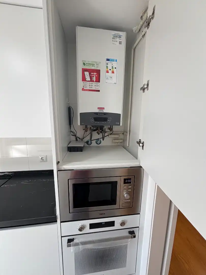 Cocina de Apartamento de alquiler en Cájar con Aire acondicionado, Calefacción y Amueblado
