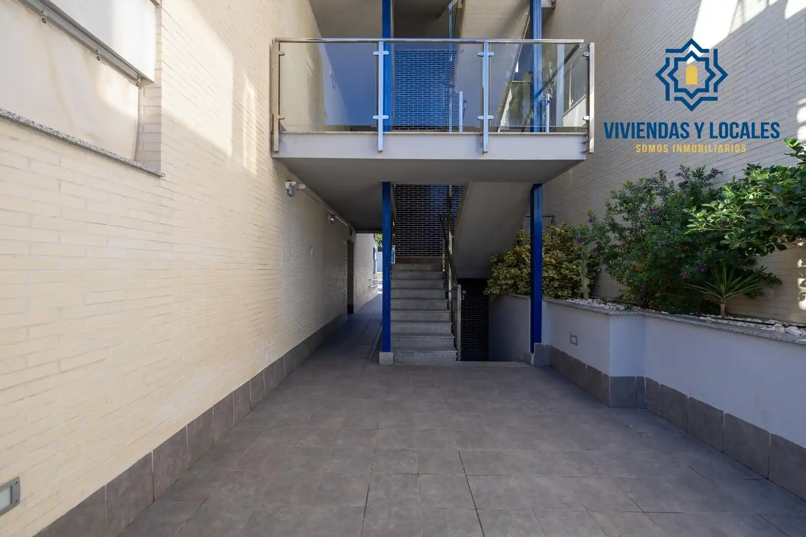 Piso en venta en Almuñécar con Aire acondicionado, Jardín privado y Terraza