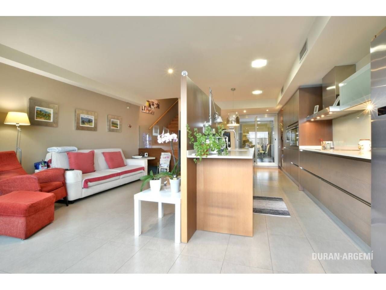 Single-family semi-detached for sale in Terrassa  with Air Conditioner, Parquet flooring and Terrace