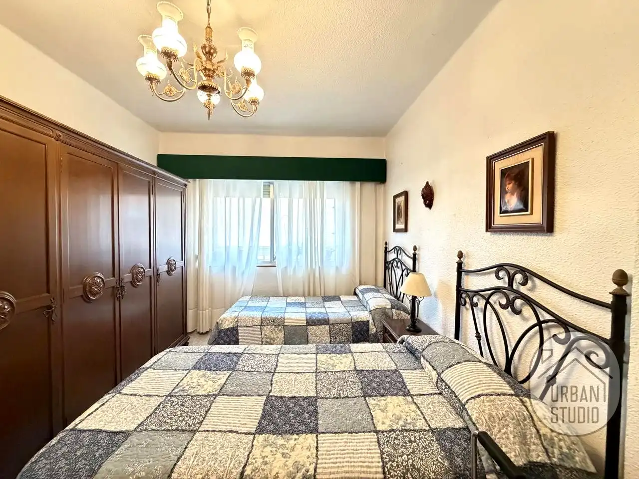 Bedroom of Flat for sale in Alicante / Alacant  with Air Conditioner, Furnished and Balcony