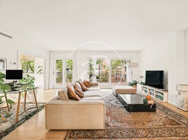Appartamento con balcone in vendita a Sarrià - Sant Gervasi