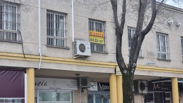 Oficina en Alquiler en Colores -  Entreparques