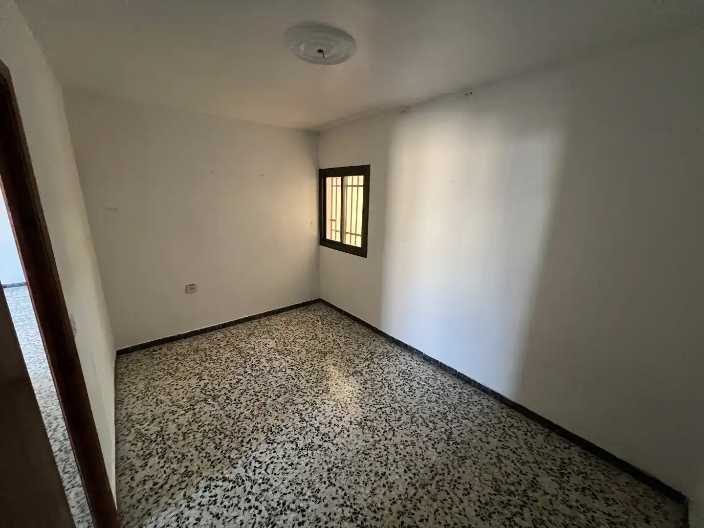 Casa adosada en venda en Guadix amb Traster i Balcó