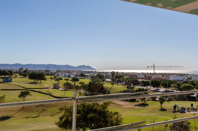 Piso en Venta en El Toyo