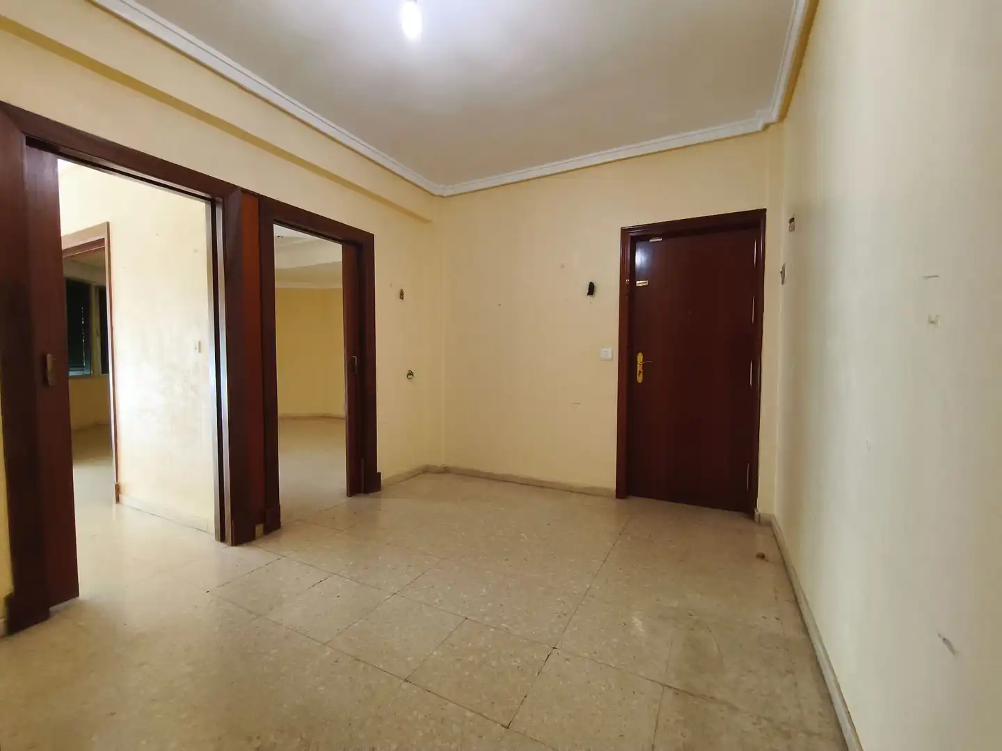 Piso en venta en Huelva con Terraza y Trastero