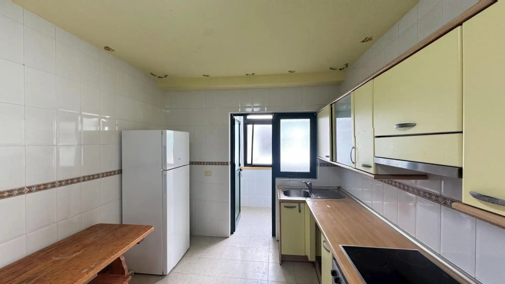 Cocina de Piso en venta en Gáldar con Terraza, Trastero y Balcón