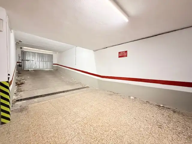 Aparcament de Pis en venda en Castellón de la Plana / Castelló de la Plana amb Terrassa