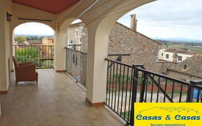 Terrassa de Casa adosada en venda en Bellcaire d'Empordà amb Calefacció, Jardí privat i Terrassa