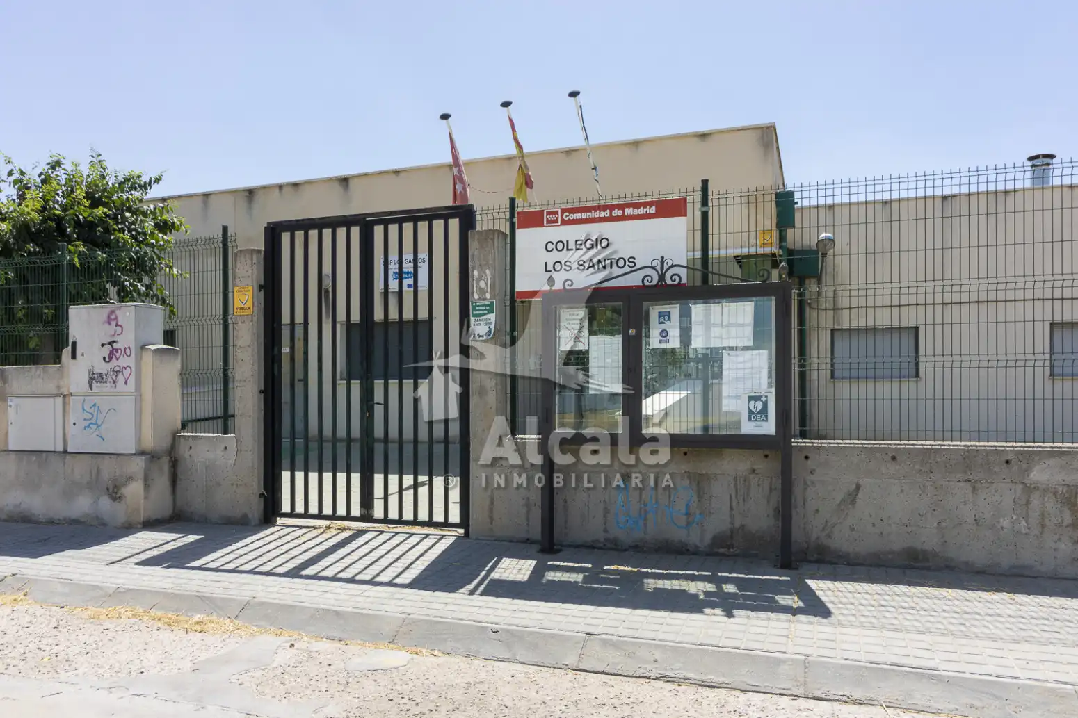 Vista exterior de Casa o chalet en venta en Los Santos de la Humosa con Calefacción y Trastero