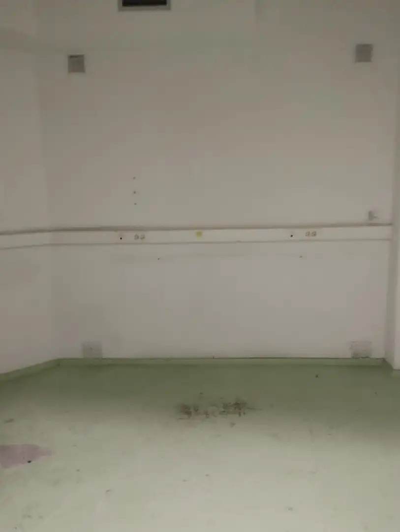 Commercial properties for rent in Zaragoza  with Air Conditioner, Heating and Parquet flooring