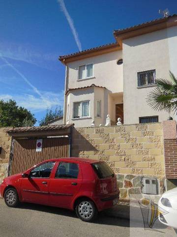 Casa-chalet en Venta en CL MADRID  en Villanueva de Perales