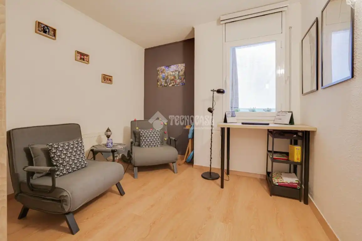 Flat with terrace for sale in Ponent, imagen 9