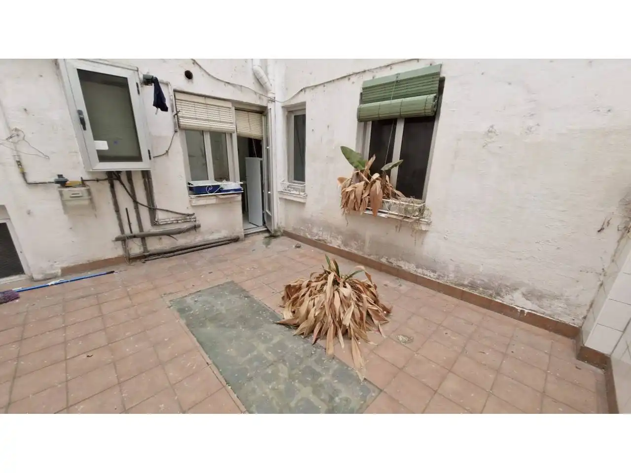 Vista exterior de Piso en venta en  Logroño con Calefacción, Terraza y Balcón
