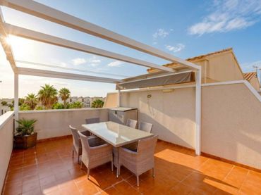 Penthouse mit Aufzug zum Verkauf in Calle Zv 54 102