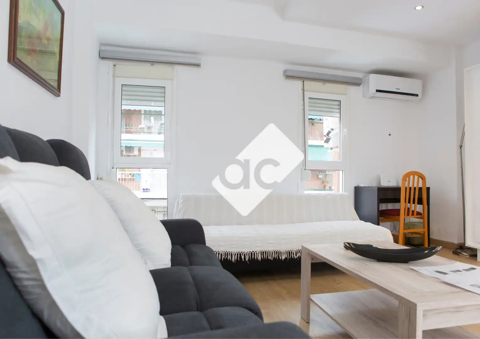 Sala de estar de Piso de alquiler en Valencia con Aire acondicionado, Calefacción y Amueblado