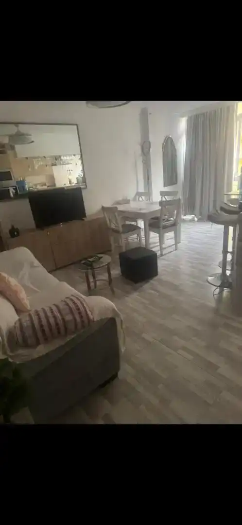 Sala d'estar de Pis en venda en Marbella