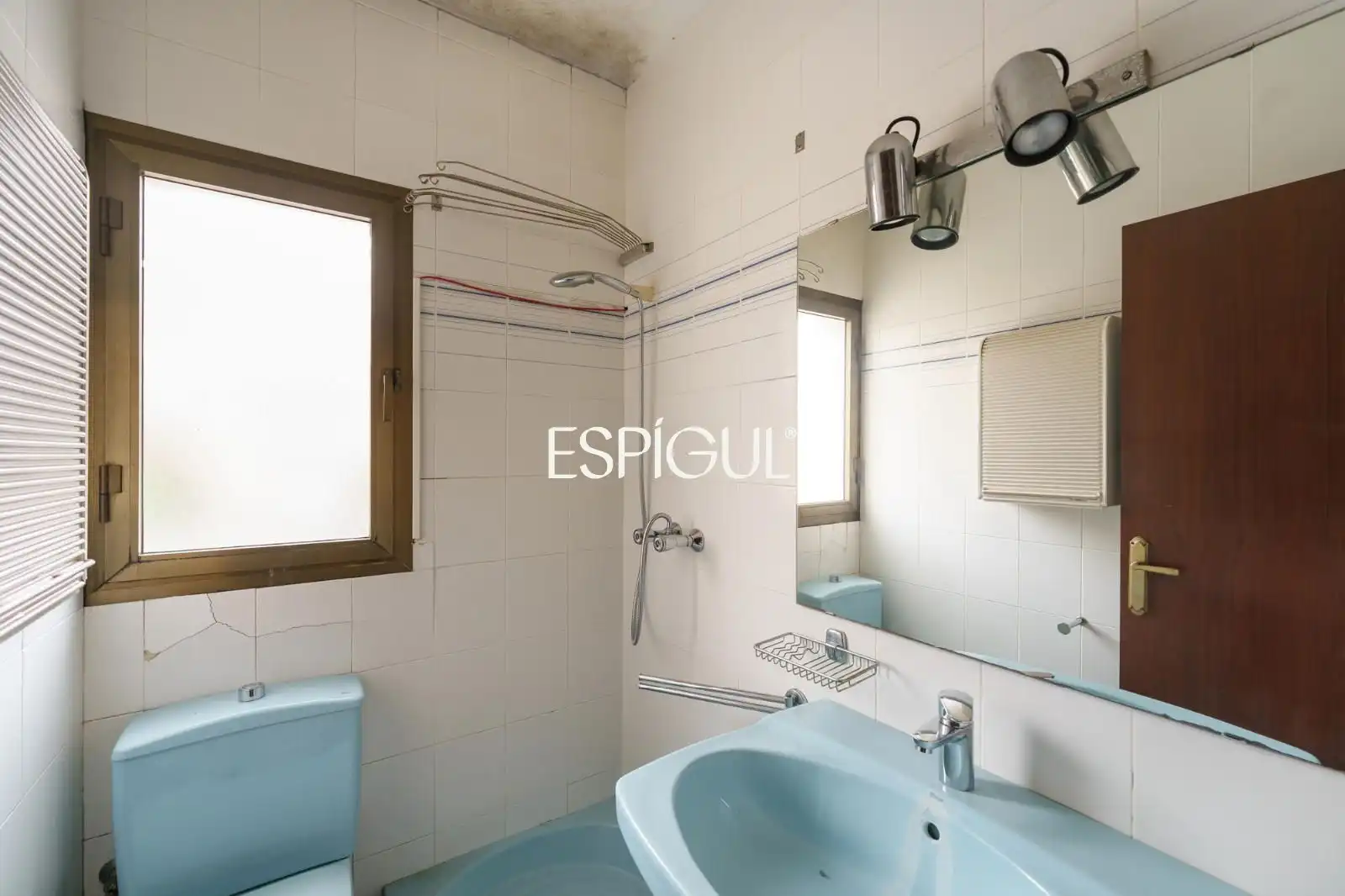 Badezimmer von Maisonette zum Verkauf in Alella mit Heizung, Terrasse und Balkon
