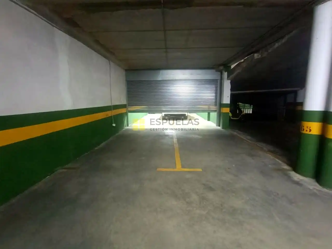 Parkplatz von Garage zum Verkauf in Arnedo