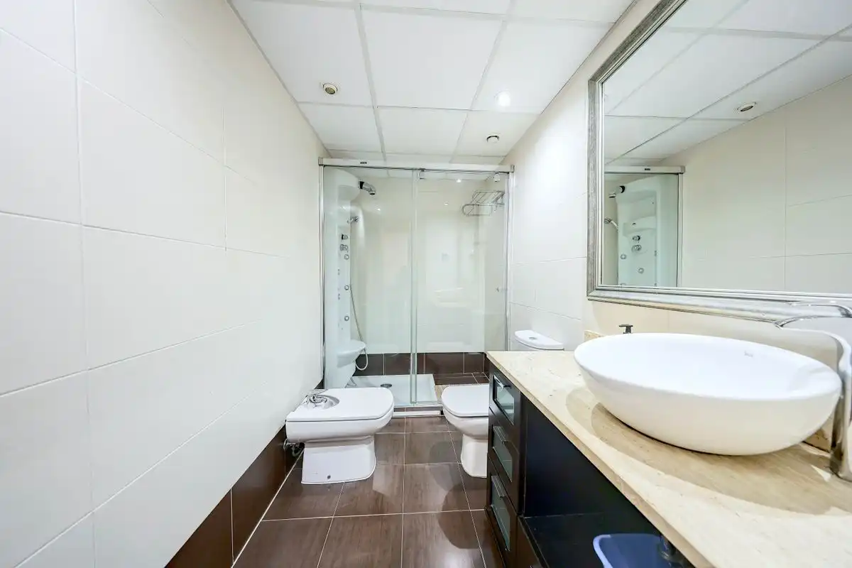 Flat with pool for sale in C. de Américo Castro, imagen 21