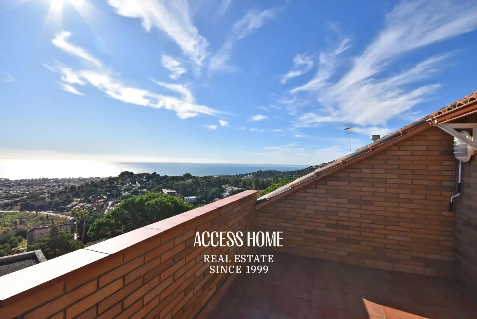 Vista exterior de Casa o chalet en venta en Premià de Dalt con Aire acondicionado, Calefacción y Terraza