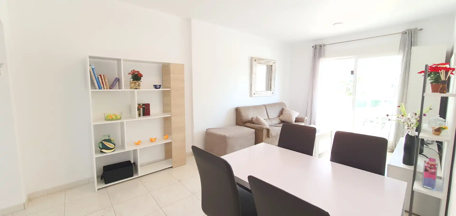 Comedor de Apartamento de alquiler en Dénia con Aire acondicionado, Calefacción y Terraza