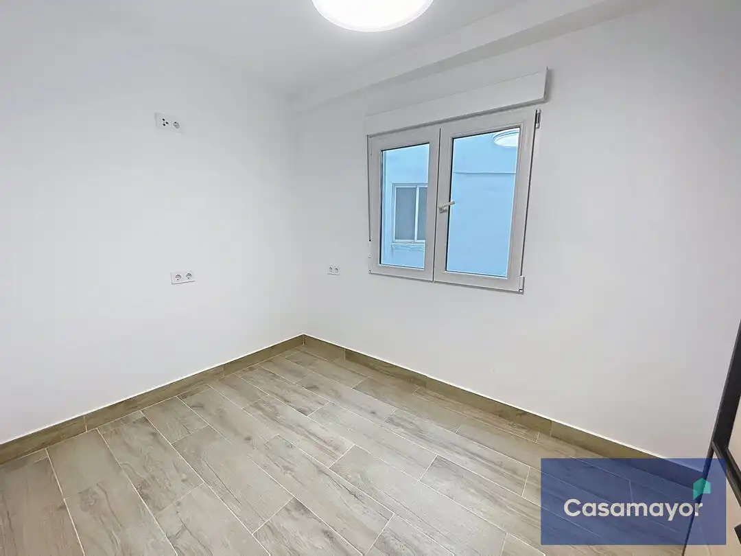 Bedroom of Flat for rent in Alicante / Alacant  with Air Conditioner, Heating and Terrace