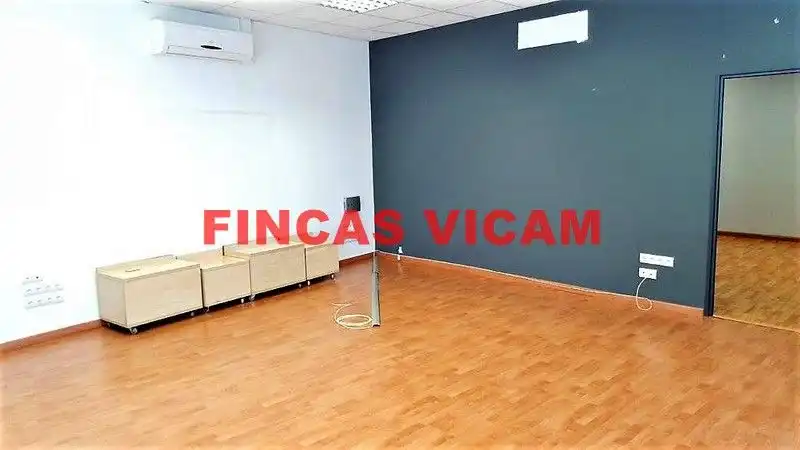 Local en venda en Huesca amb Aire condicionat, Calefacció i Parquet