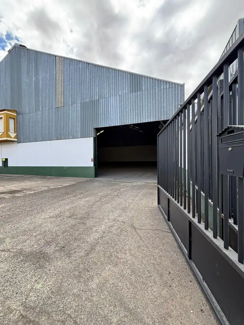Nau industrial en venda a Valdepeñas, imagen 5