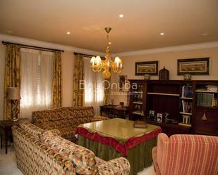 Sala d'estar de Casa adosada en venda en  Huelva Capital amb Terrassa
