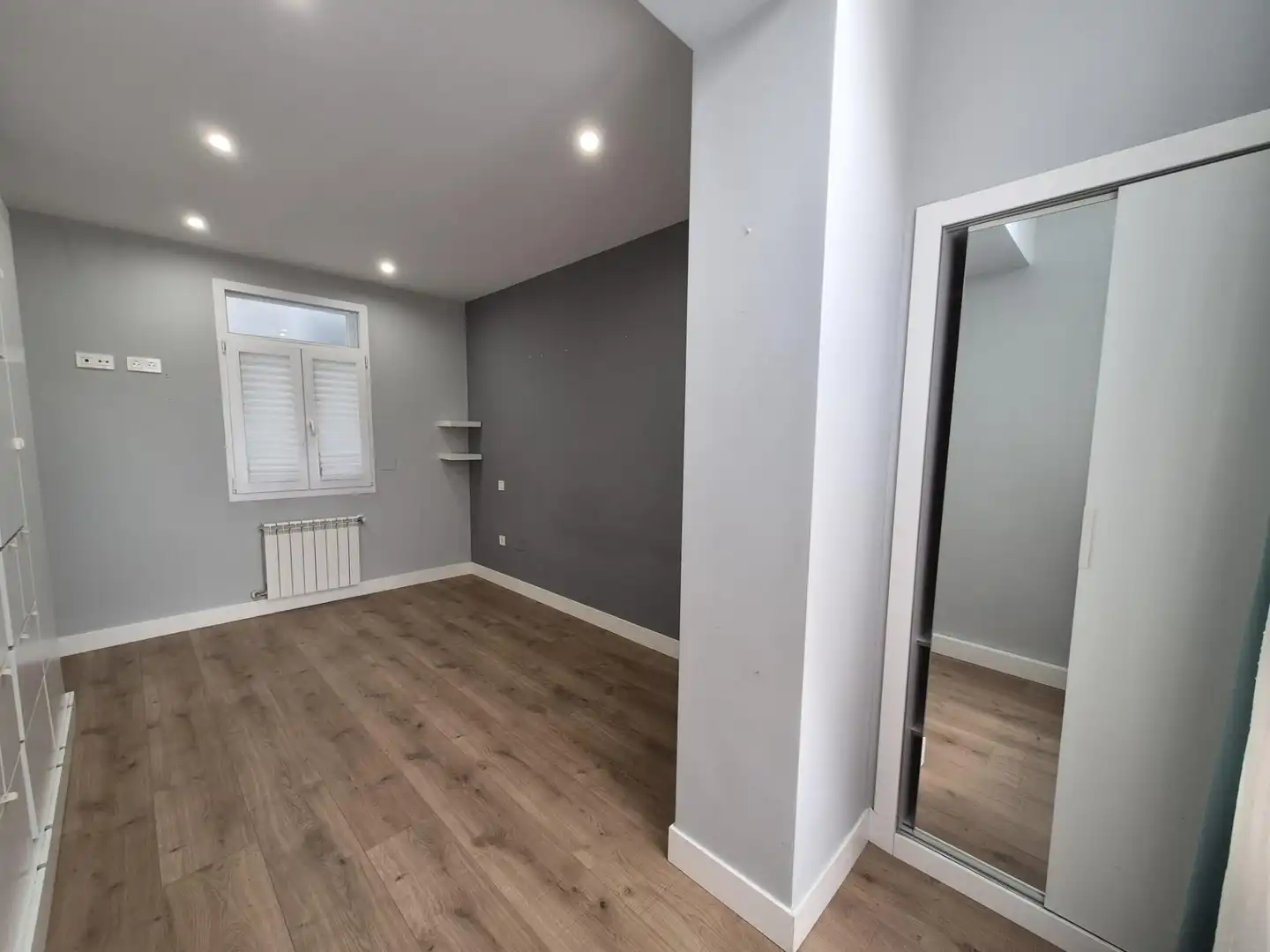 Piso en venta en Valladolid con Calefacción, Terraza y Balcón