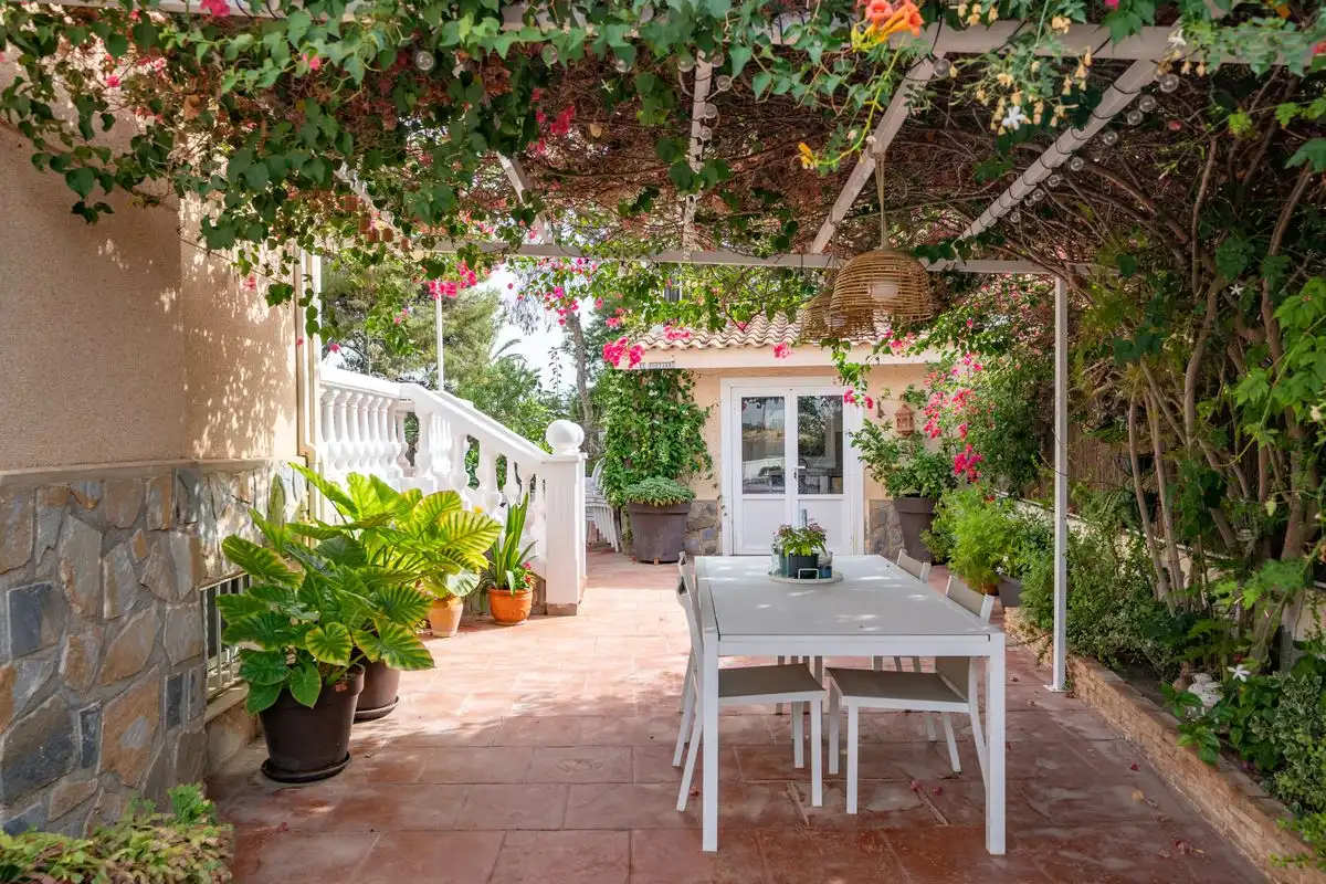 Villa mit Terrasse zum Verkauf in Los Girasoles, imagen 48