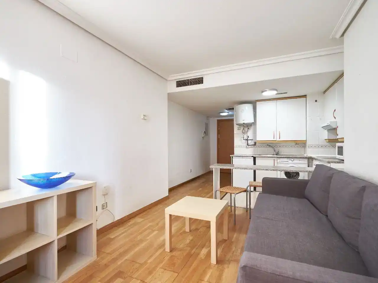 Cuina de Estudi en venda en Madrid amb Aire condicionat, Jardí privat i Parquet