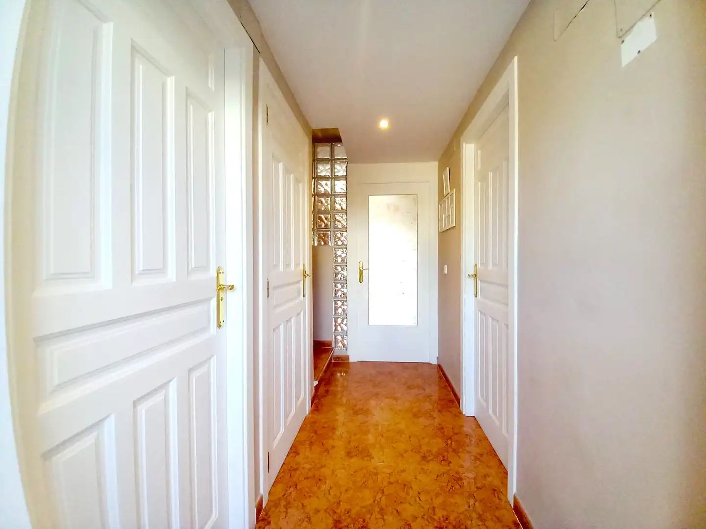 Houses for sale in L'Alfàs del Pi  with Air Conditioner, Private garden and Terrace