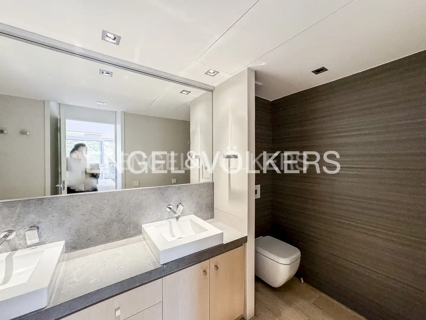 Bathroom of Flat for rent in Barcelona  with Air Conditioner, Heating and Parquet flooring